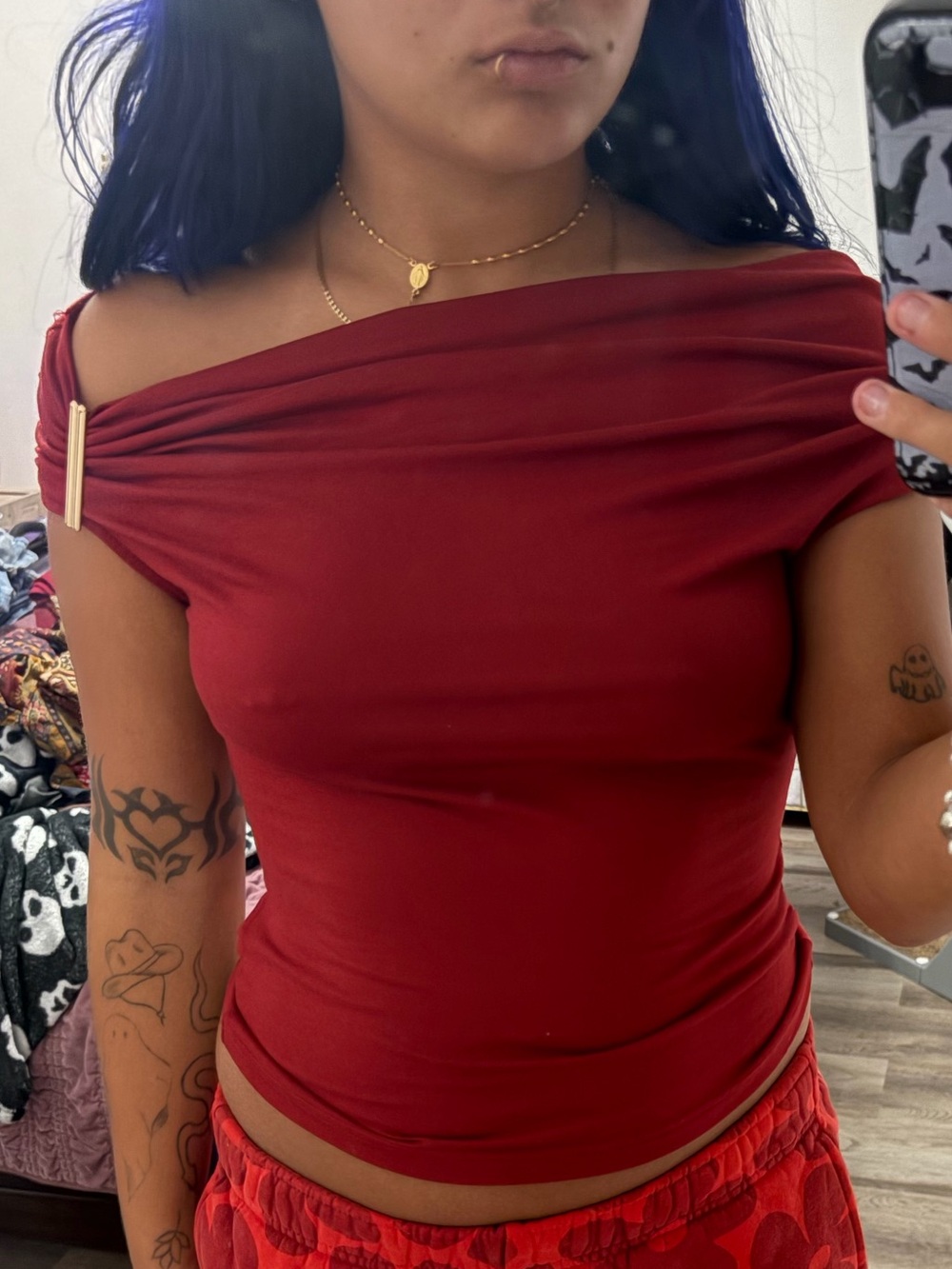 Women's Burgundy Off-Shoulder Stretch Top with Gold Accent
